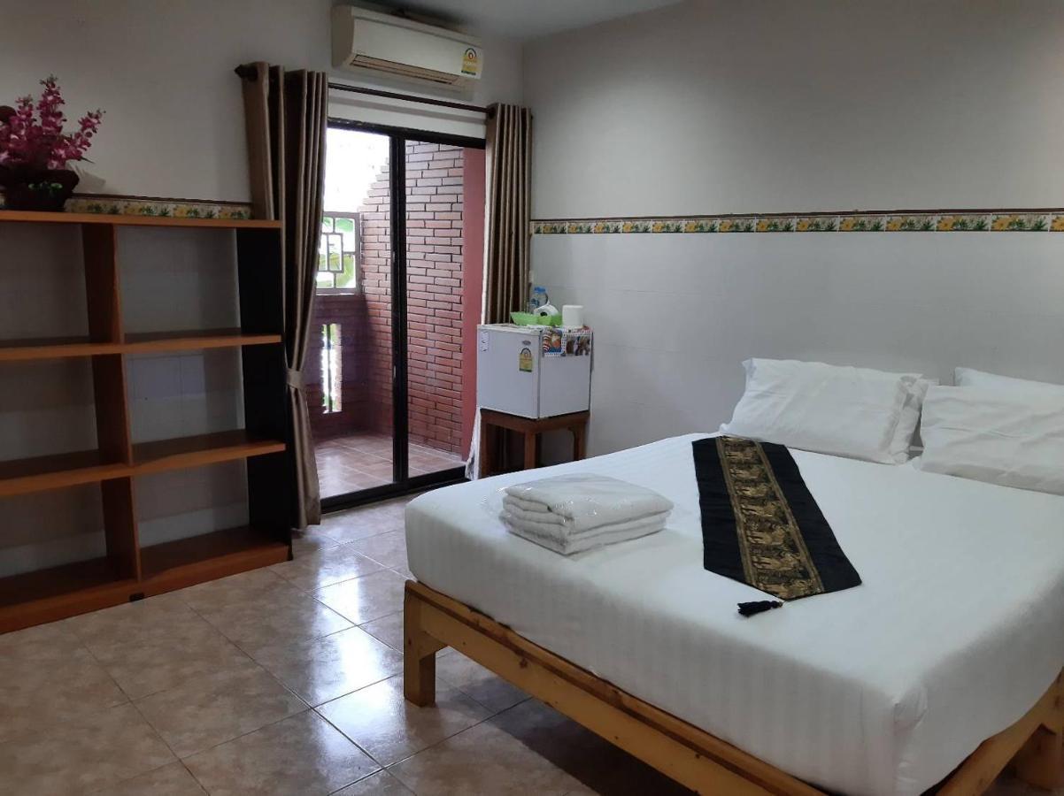 Eastan View Apartment Chiang Mai Exterior photo